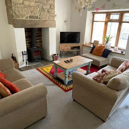 Wuthering Cottage - Central, Stylish, Cosy, Comfy Haworth Exteriör bild