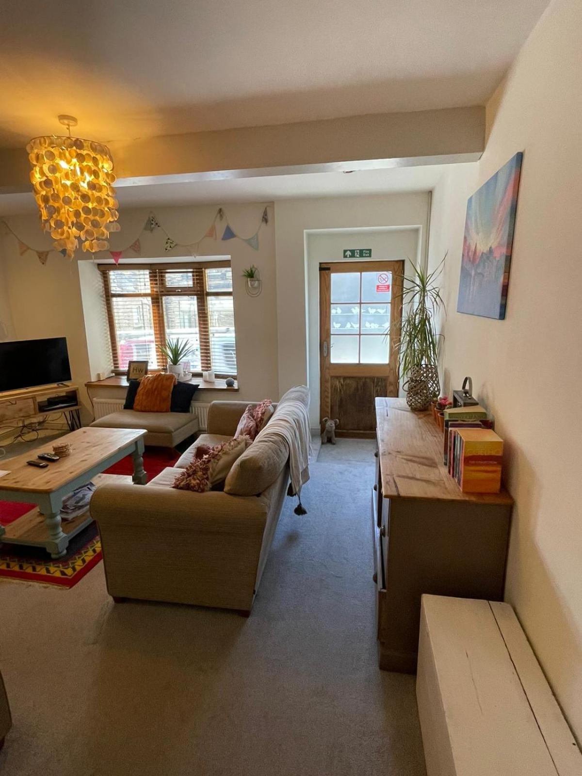 Wuthering Cottage - Central, Stylish, Cosy, Comfy Haworth Exteriör bild